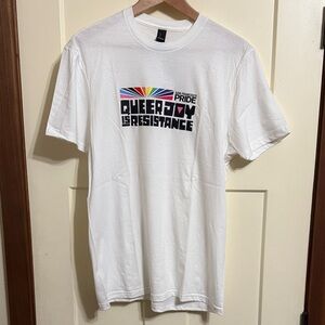 NWT 2025 San Francisco Pride T-Shirt LGBTQIA+ Rainbow